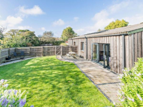 3 Bed in Penzance 1.5 mls 75635